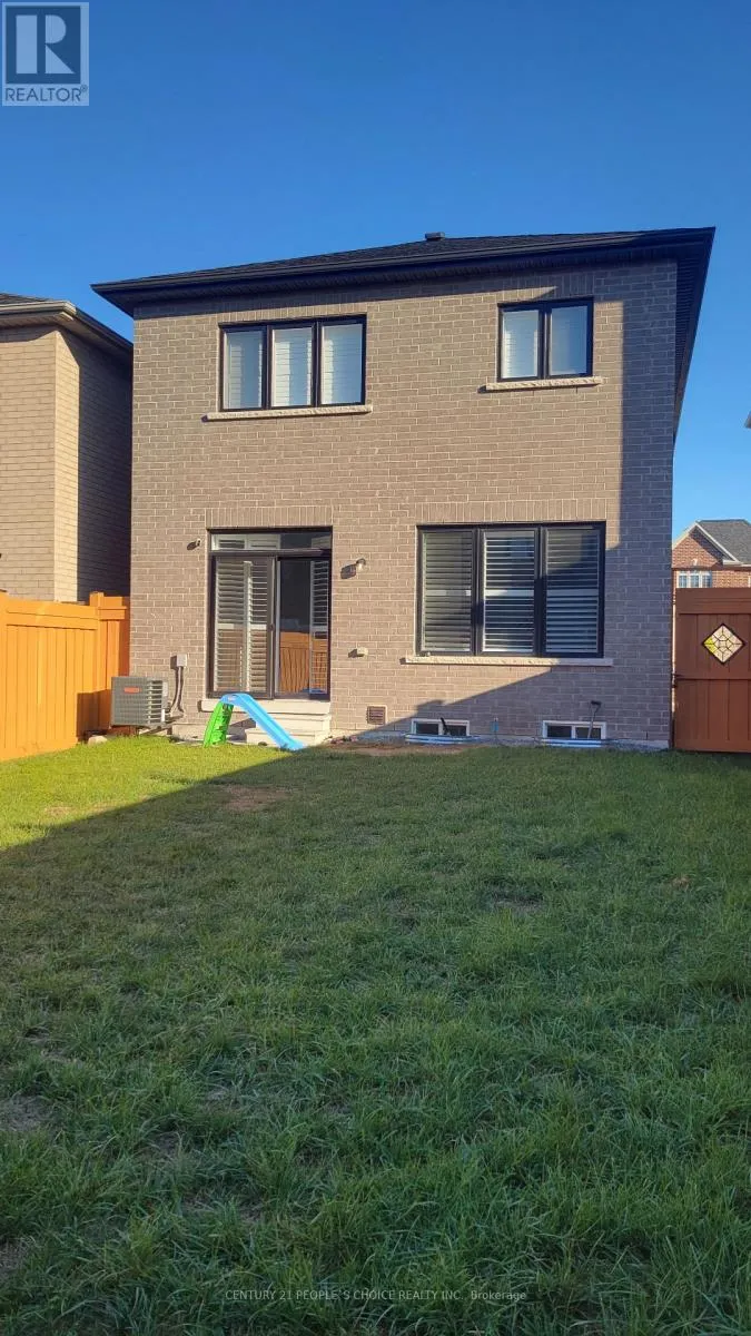78 MOUNTAINSIDE CRESCENT