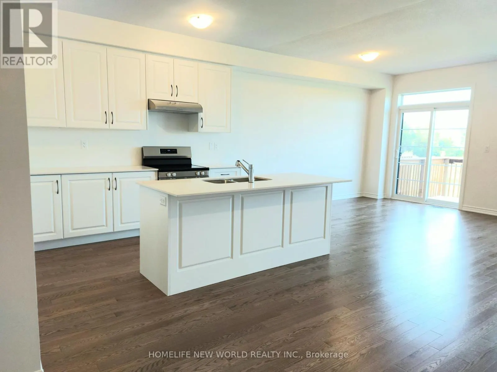 18 VELVET DRIVE