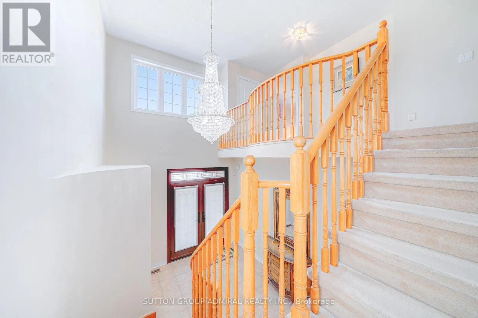 31 ACARA COURT