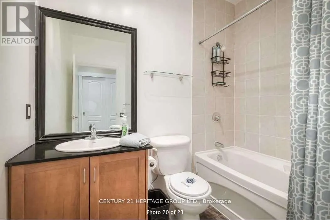 416 - 44 BOND STREET W