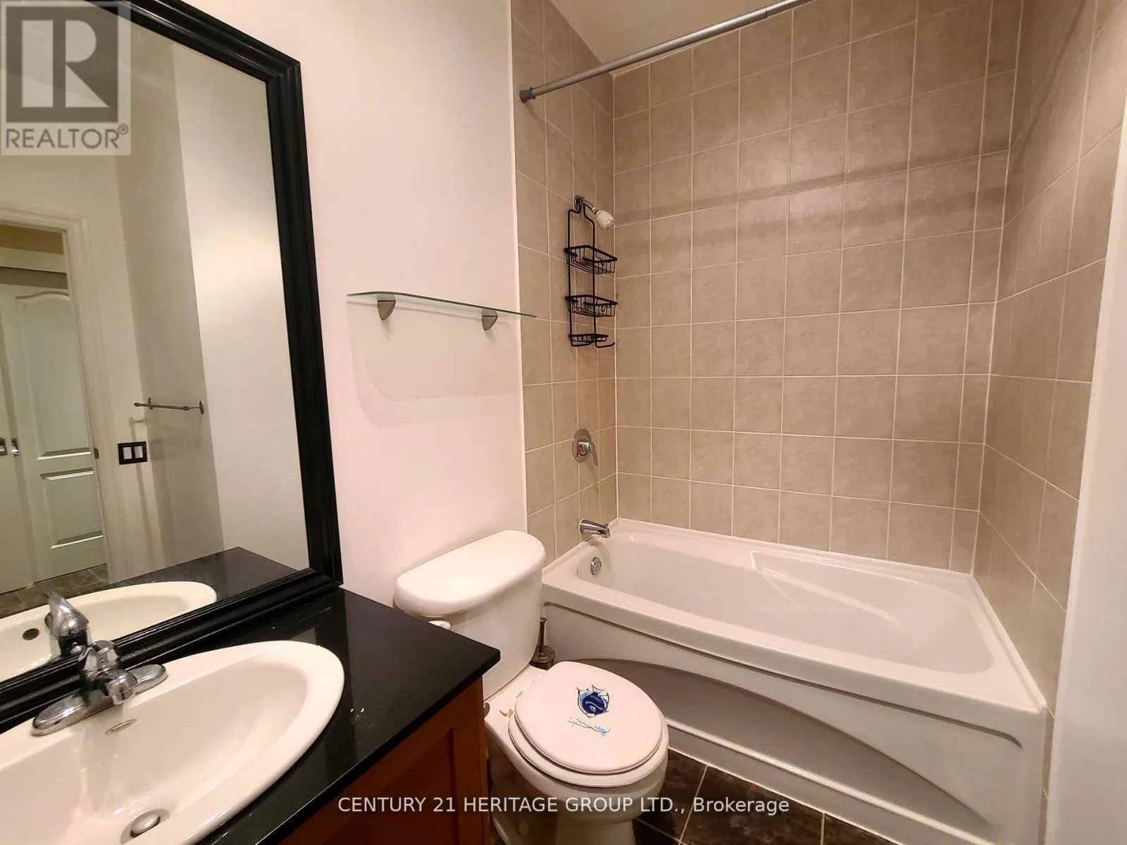 416 - 44 BOND STREET W
