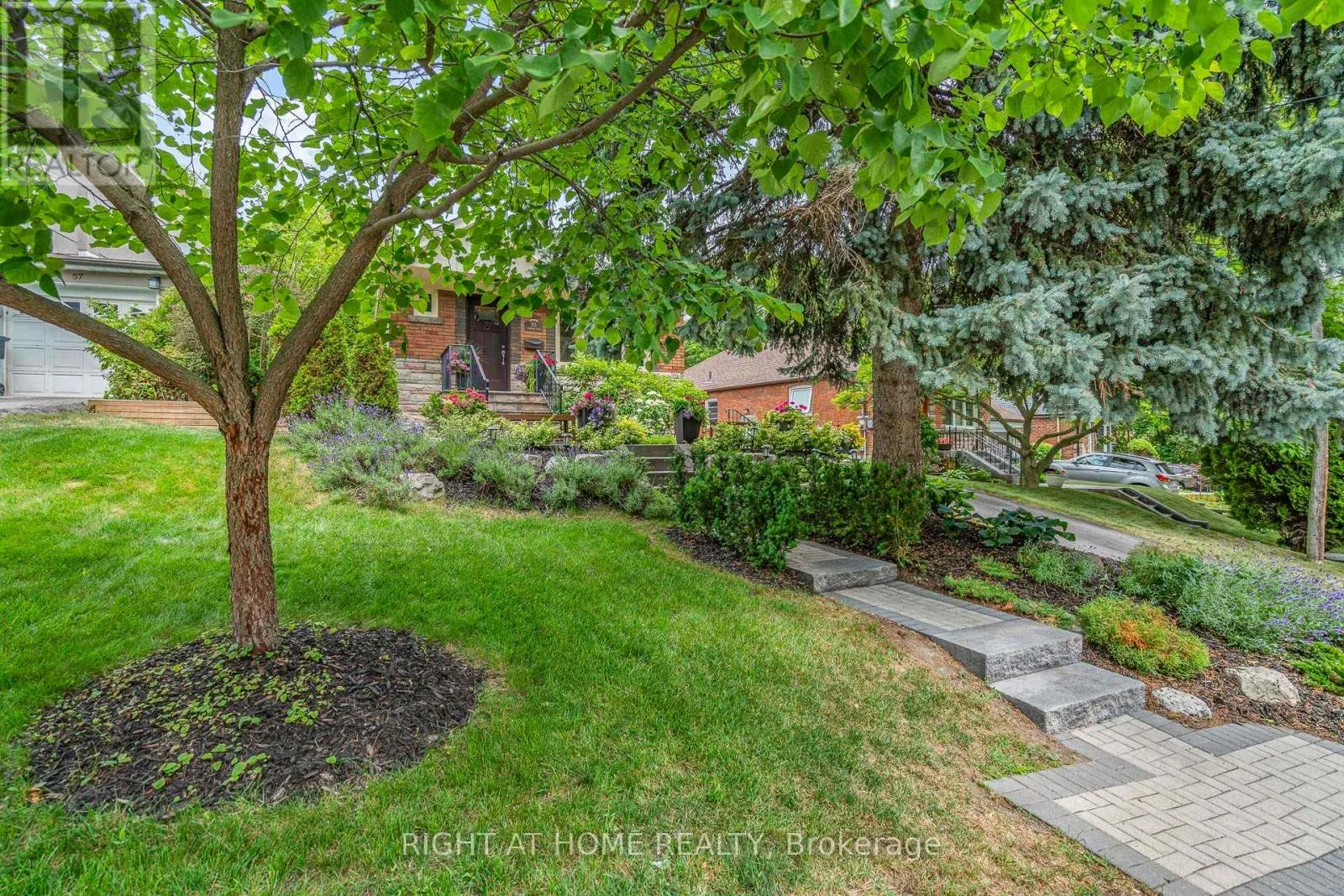 55 MIDLAND AVENUE