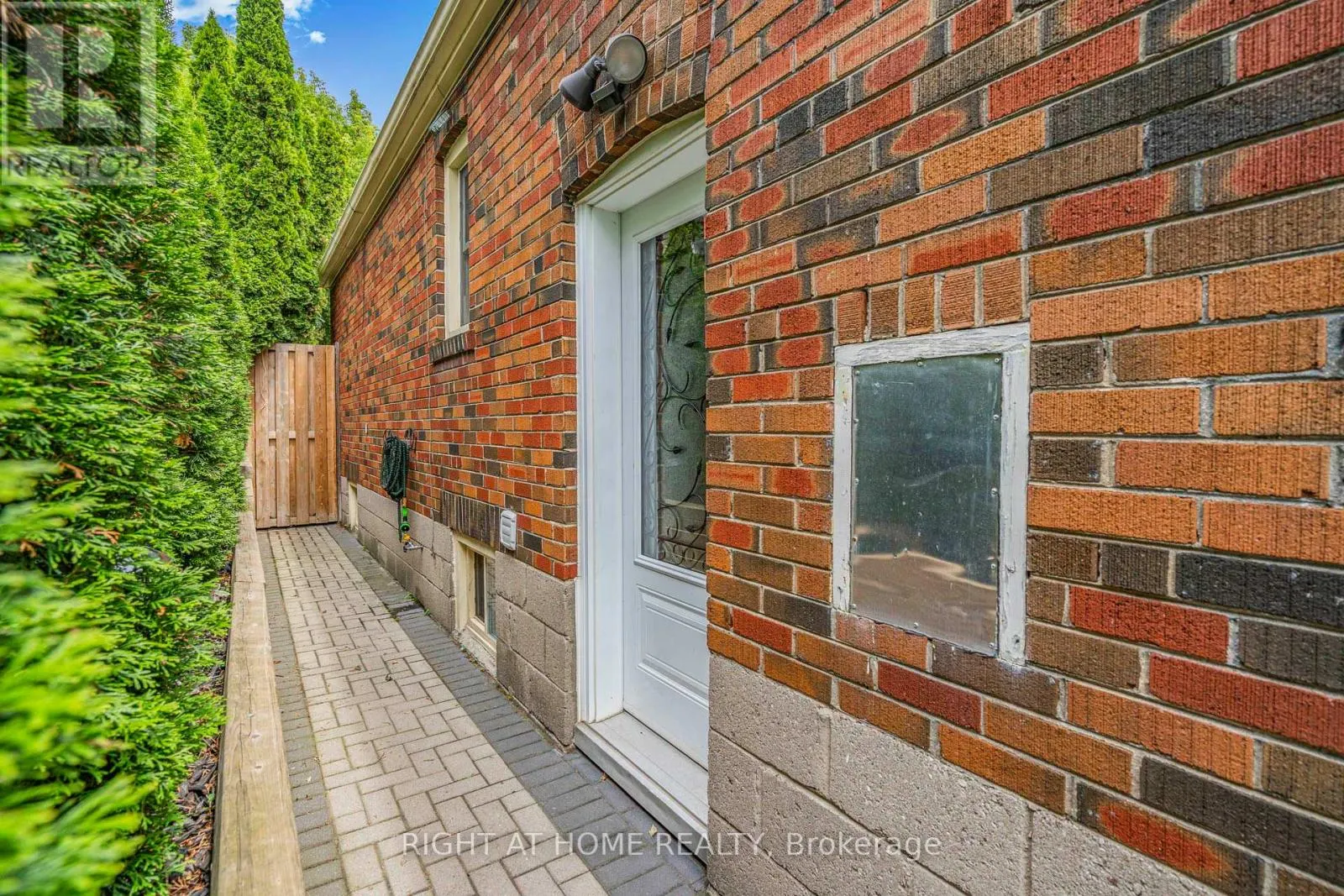 55 MIDLAND AVENUE