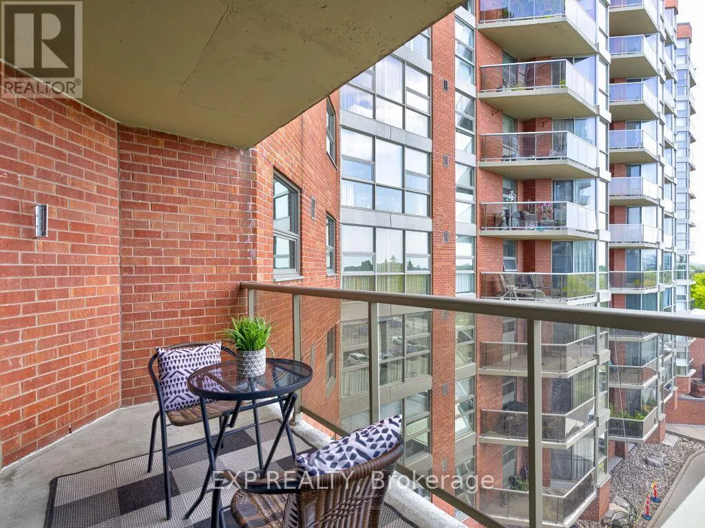 510 - 10 DEAN PARK ROAD