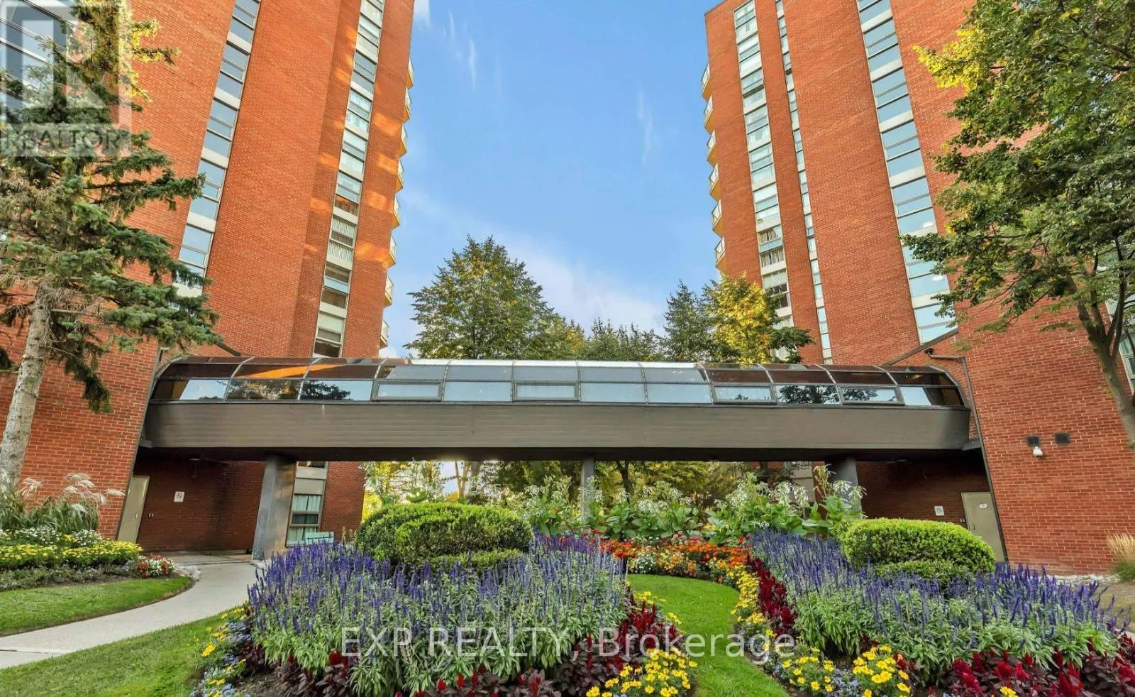 510 - 10 DEAN PARK ROAD