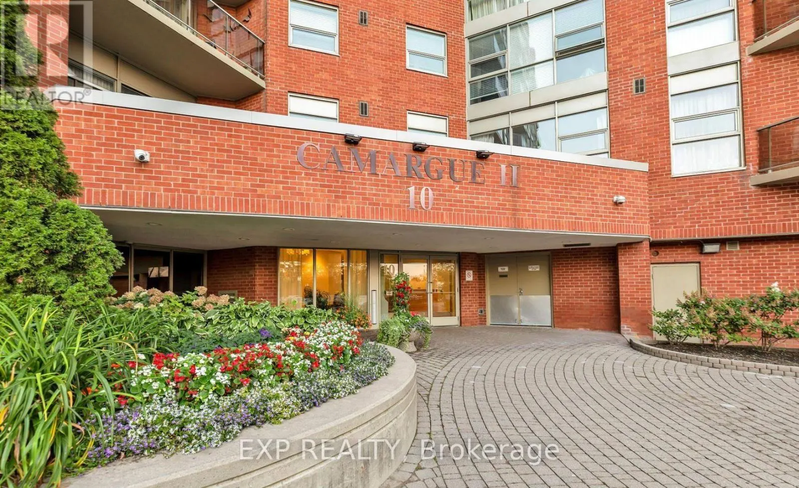 510 - 10 DEAN PARK ROAD