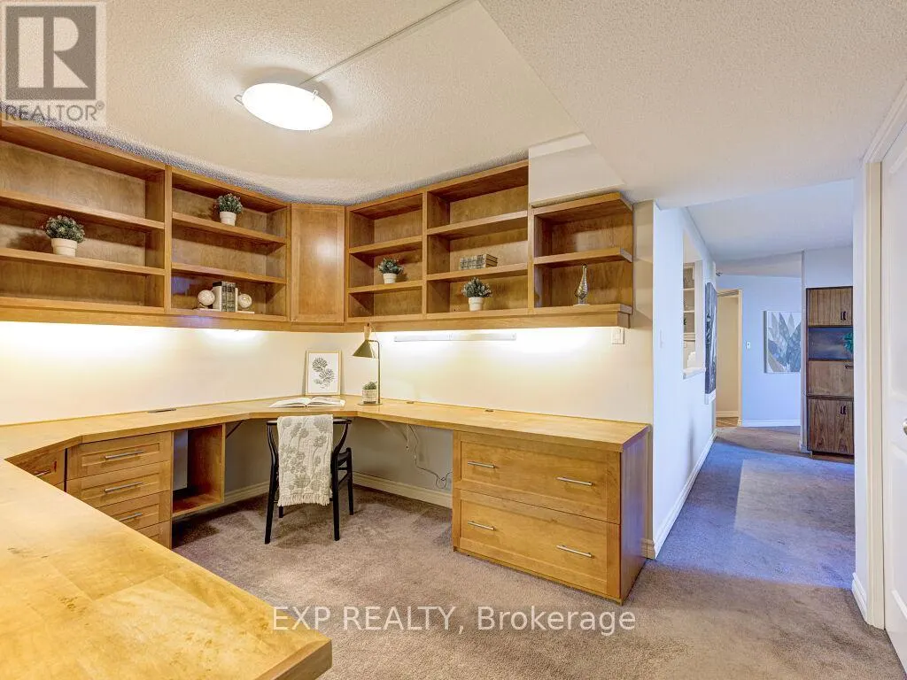 510 - 10 DEAN PARK ROAD