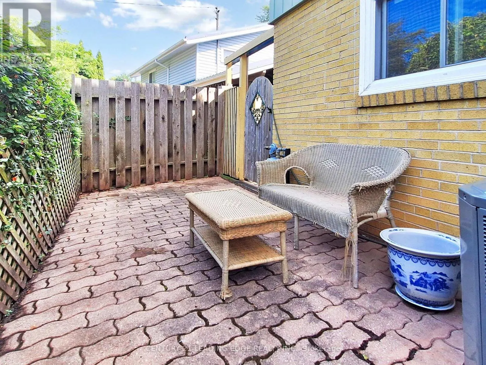 102 BOTANY HILL ROAD