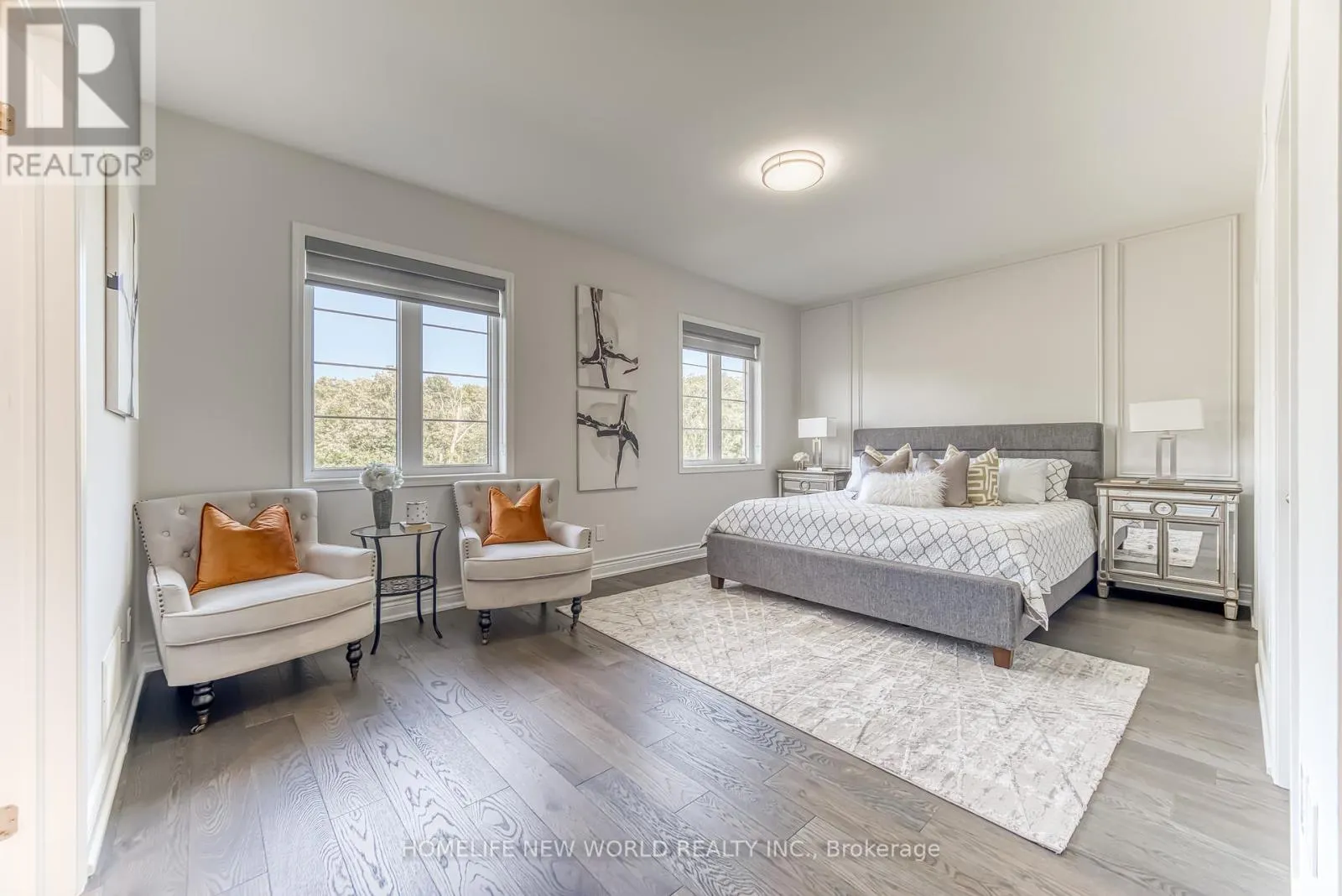 2437 EQUESTRIAN CRESCENT