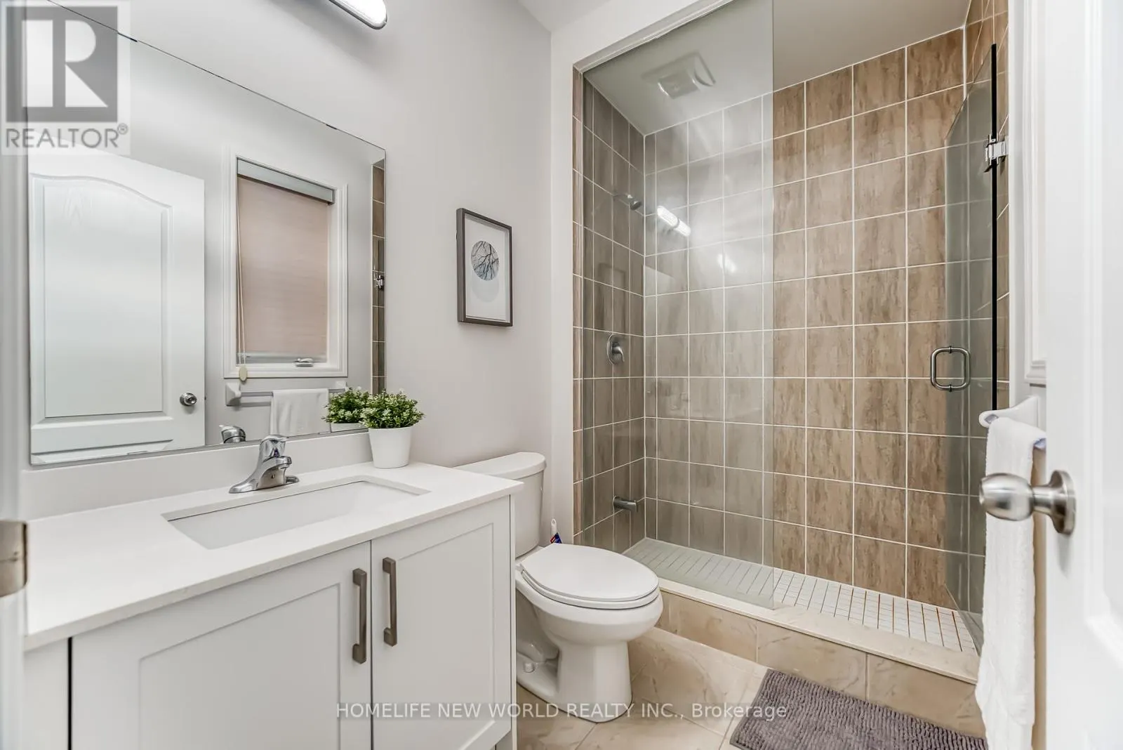 2437 EQUESTRIAN CRESCENT