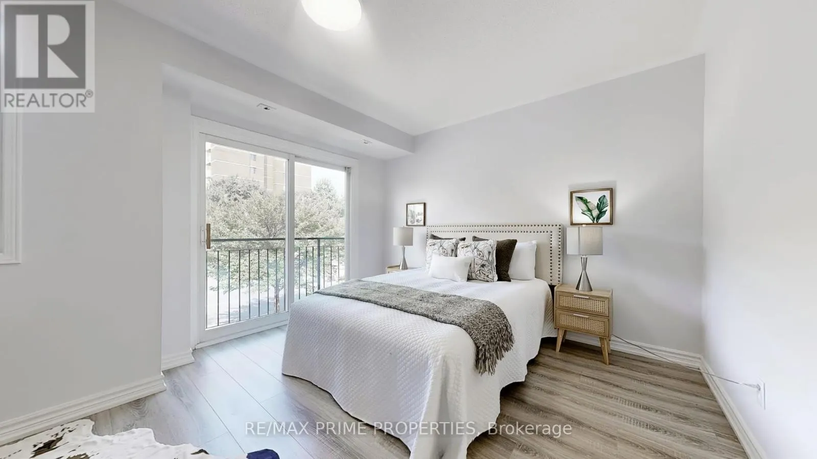 205 - 19 ROSEBANK DRIVE