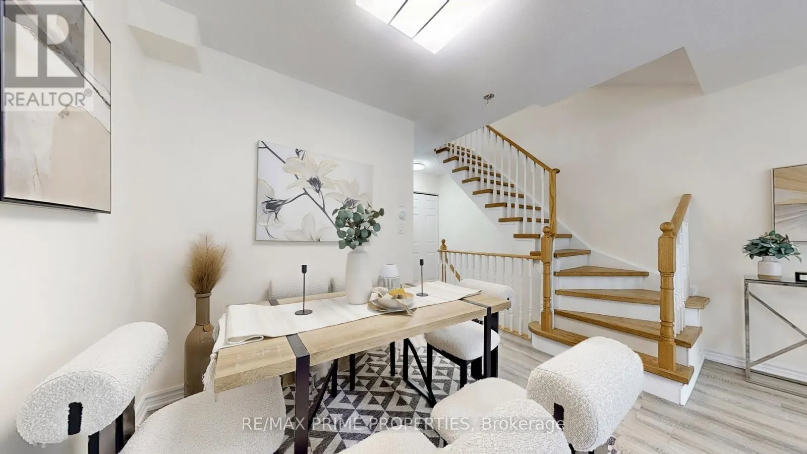 205 - 19 ROSEBANK DRIVE