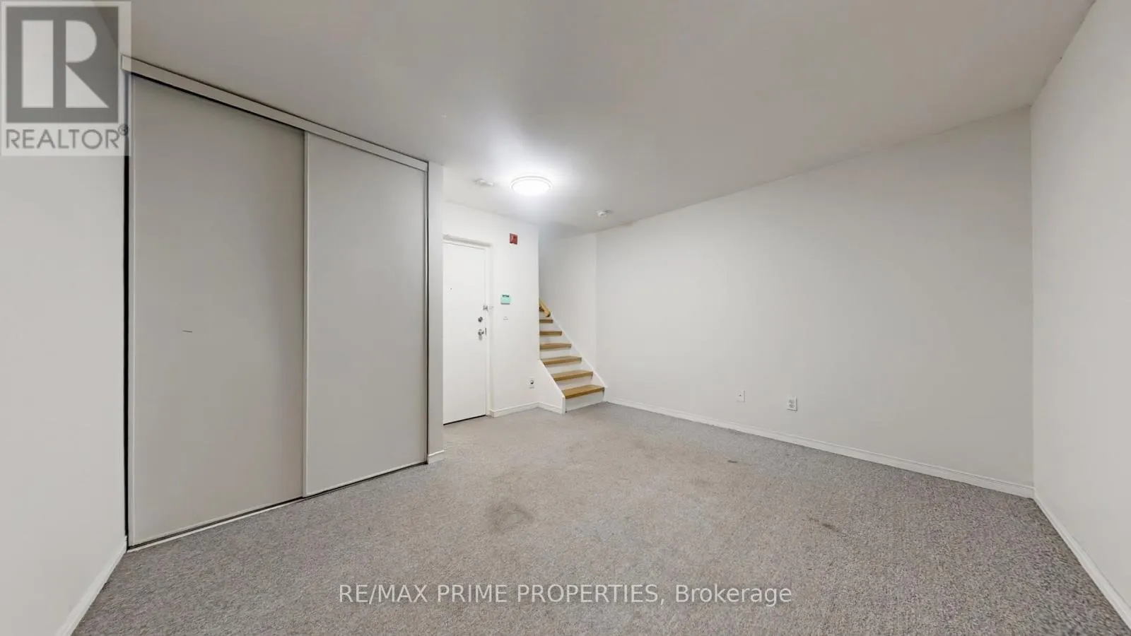 205 - 19 ROSEBANK DRIVE