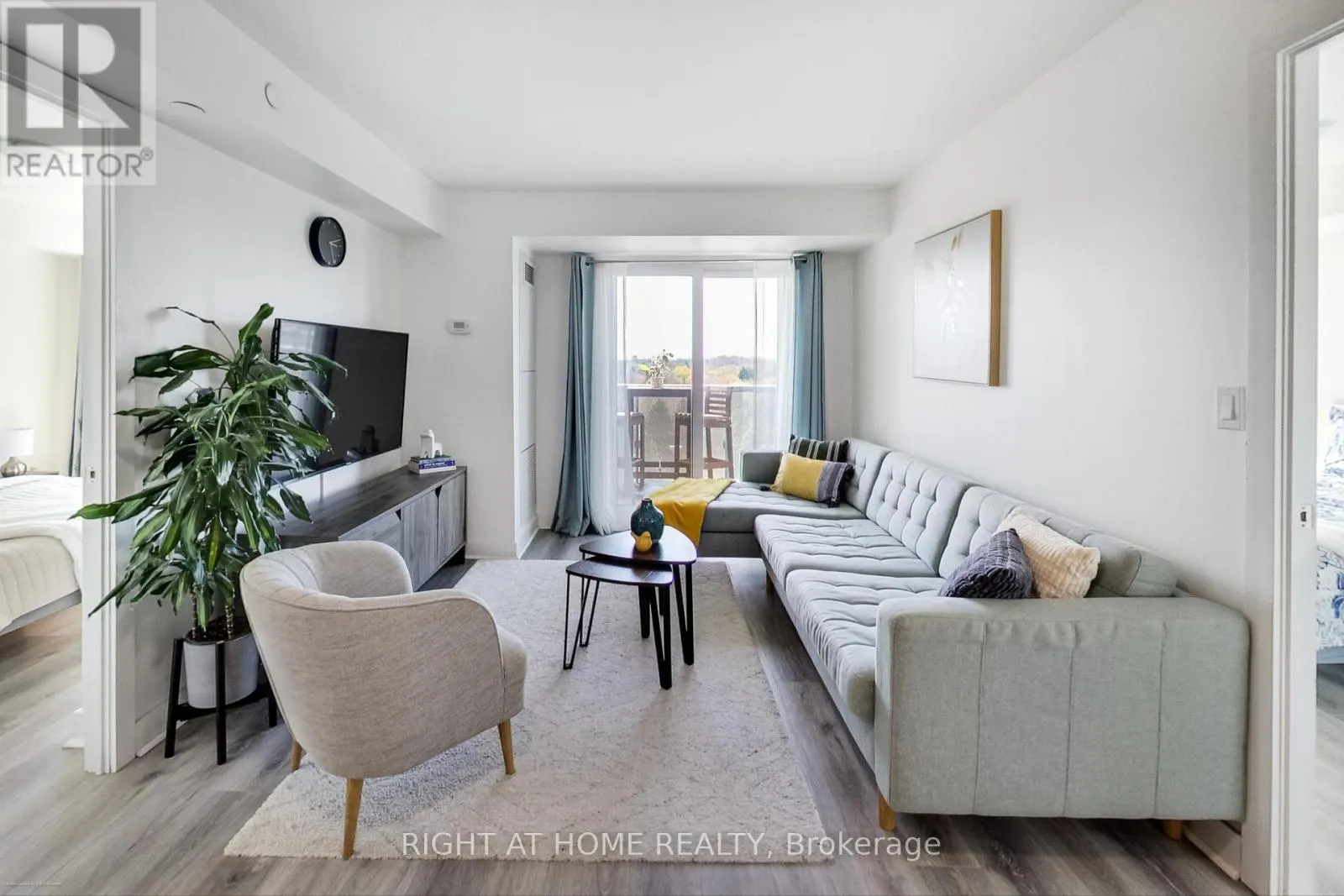 706 - 1346 DANFORTH ROAD
