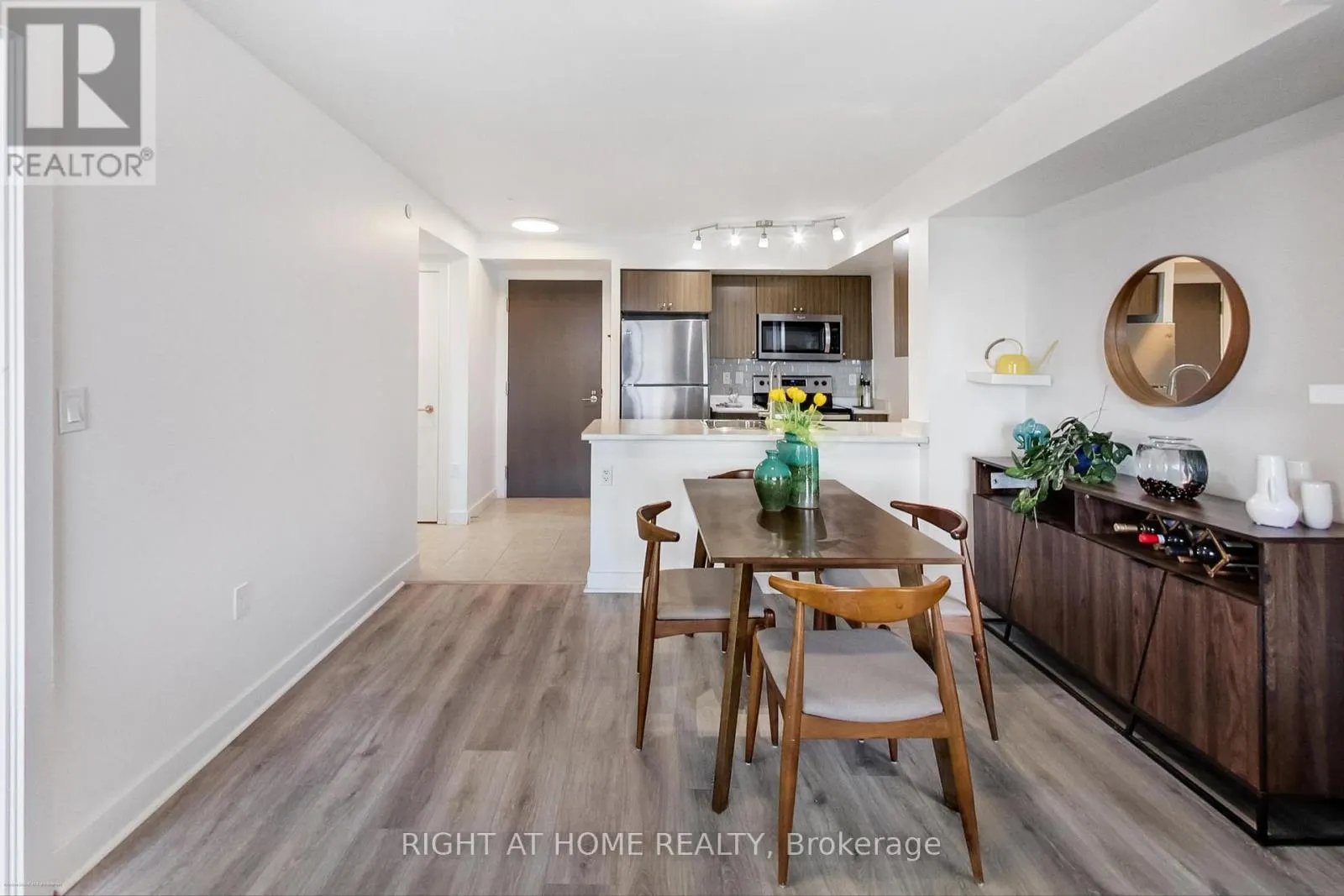 706 - 1346 DANFORTH ROAD