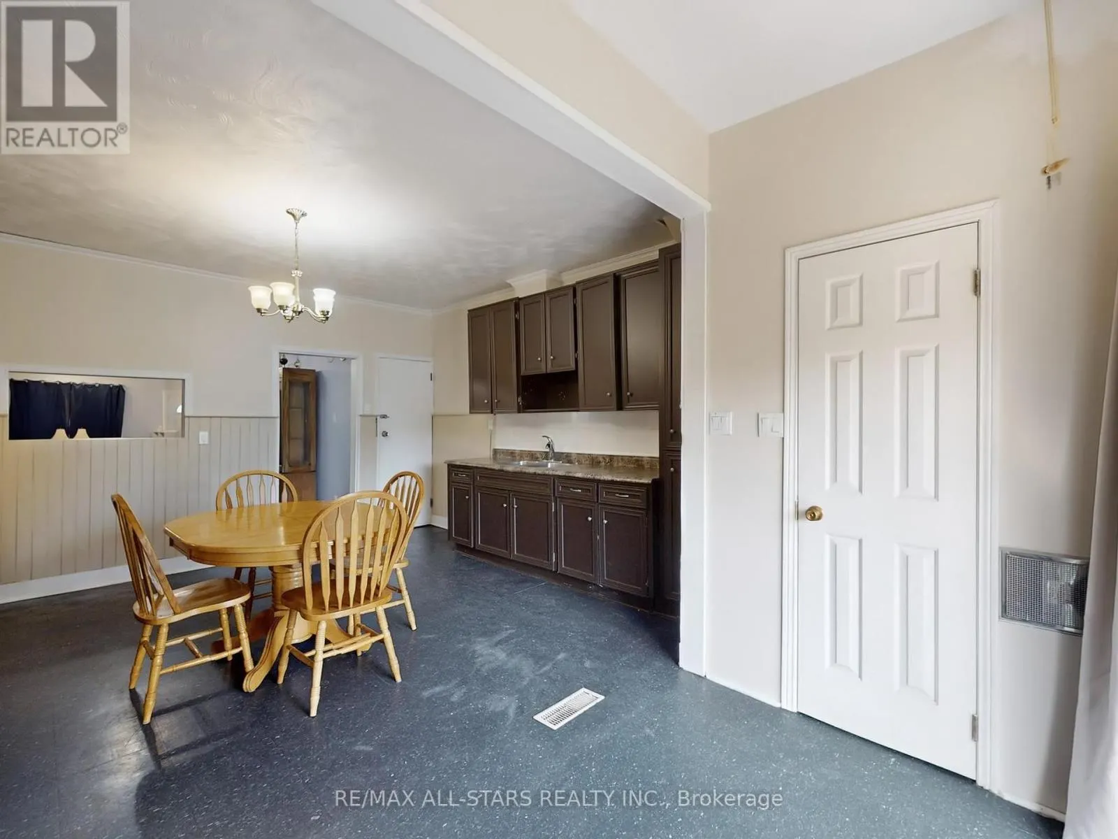 145 BOULTBEE AVENUE