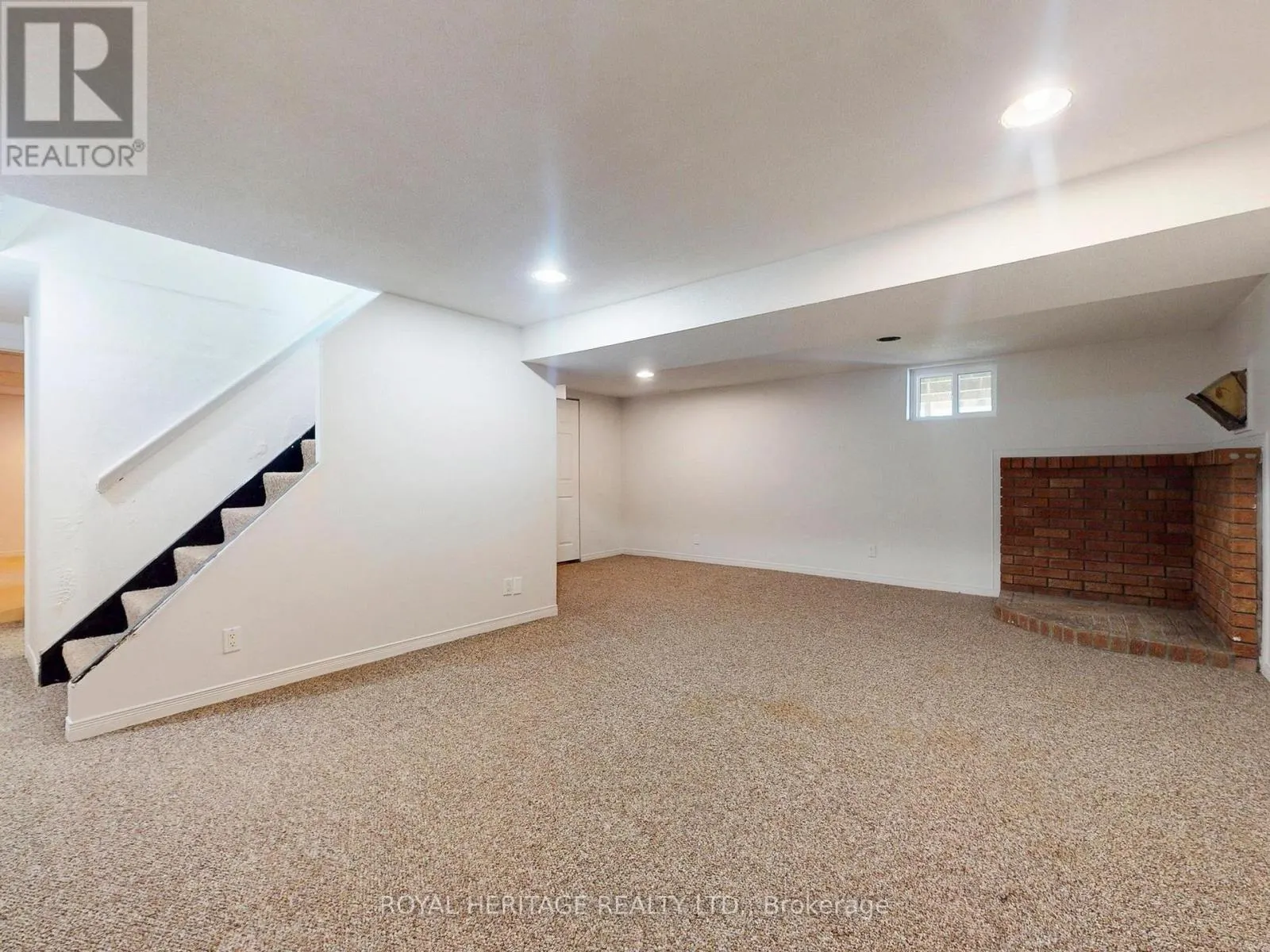 1002 MCCULLOUGH DRIVE