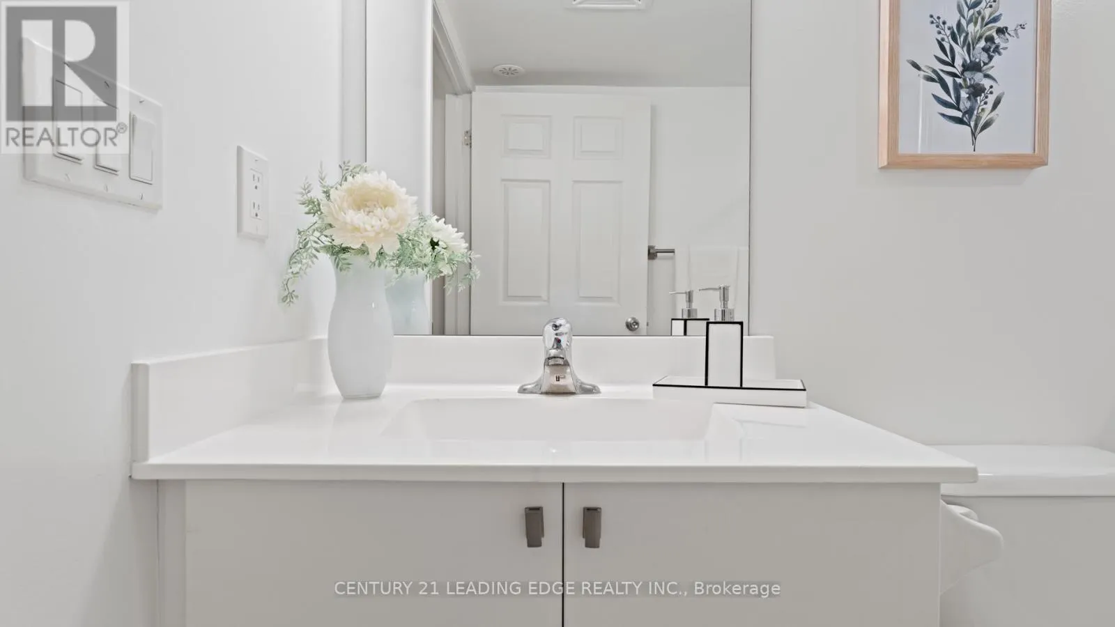 112 - 8835 SHEPPARD AVENUE E