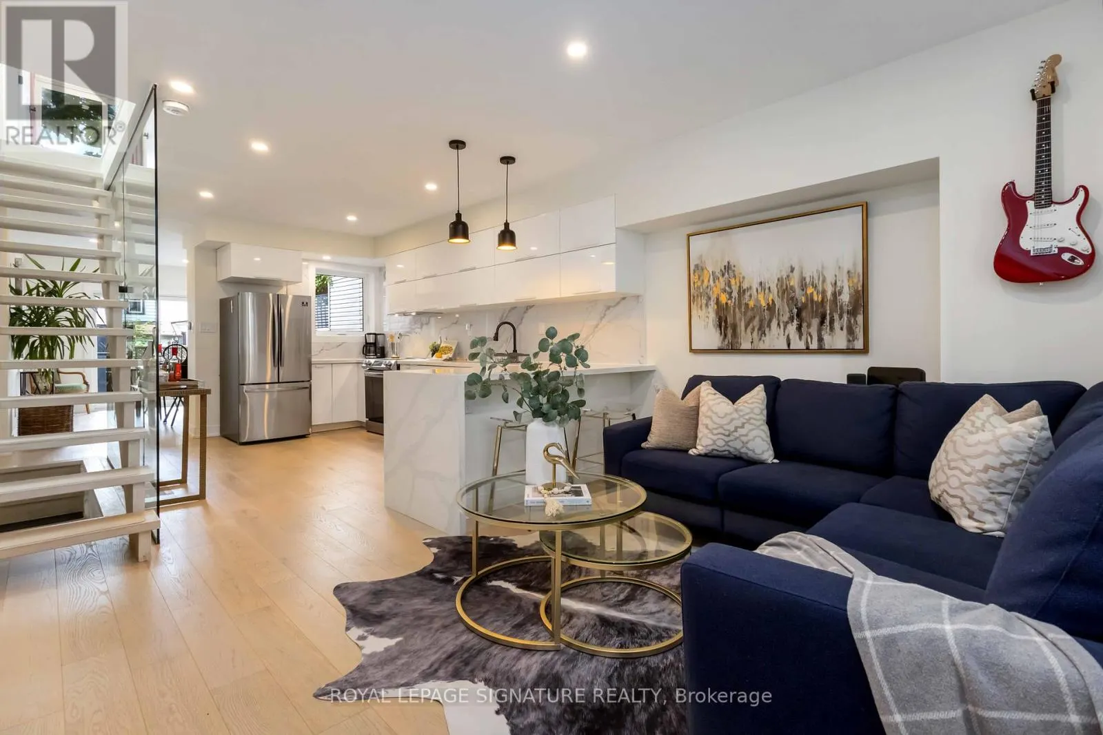 56 DRAYTON AVENUE