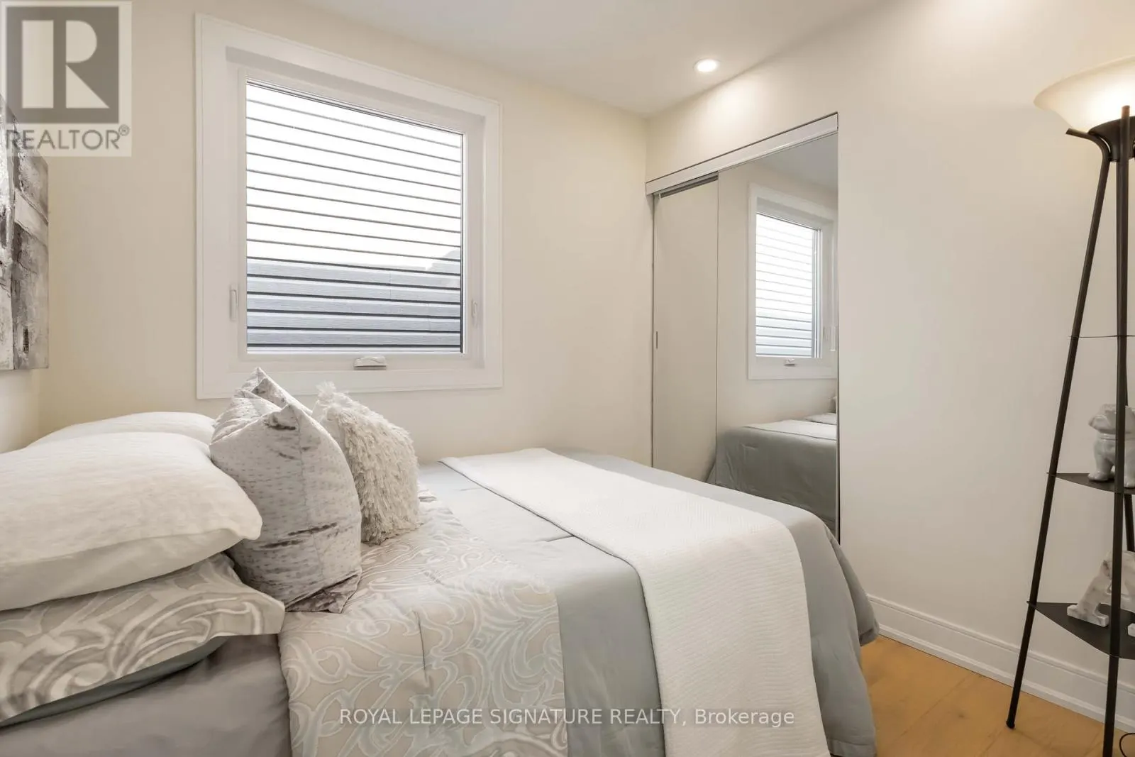 56 DRAYTON AVENUE