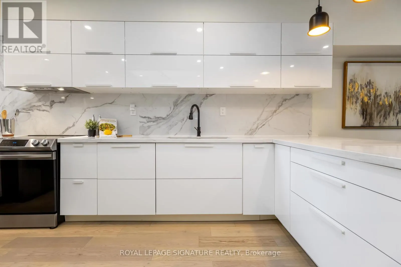 56 DRAYTON AVENUE