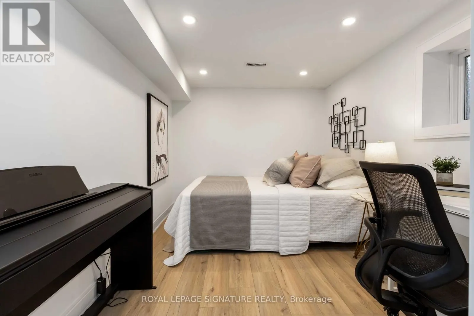 56 DRAYTON AVENUE
