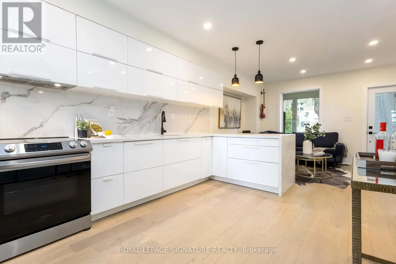 56 DRAYTON AVENUE