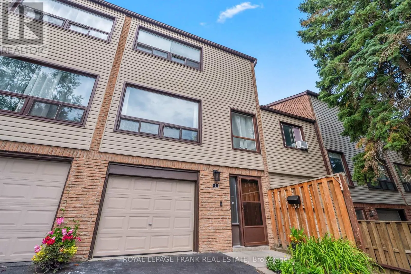9 THE BRIDLE PATH