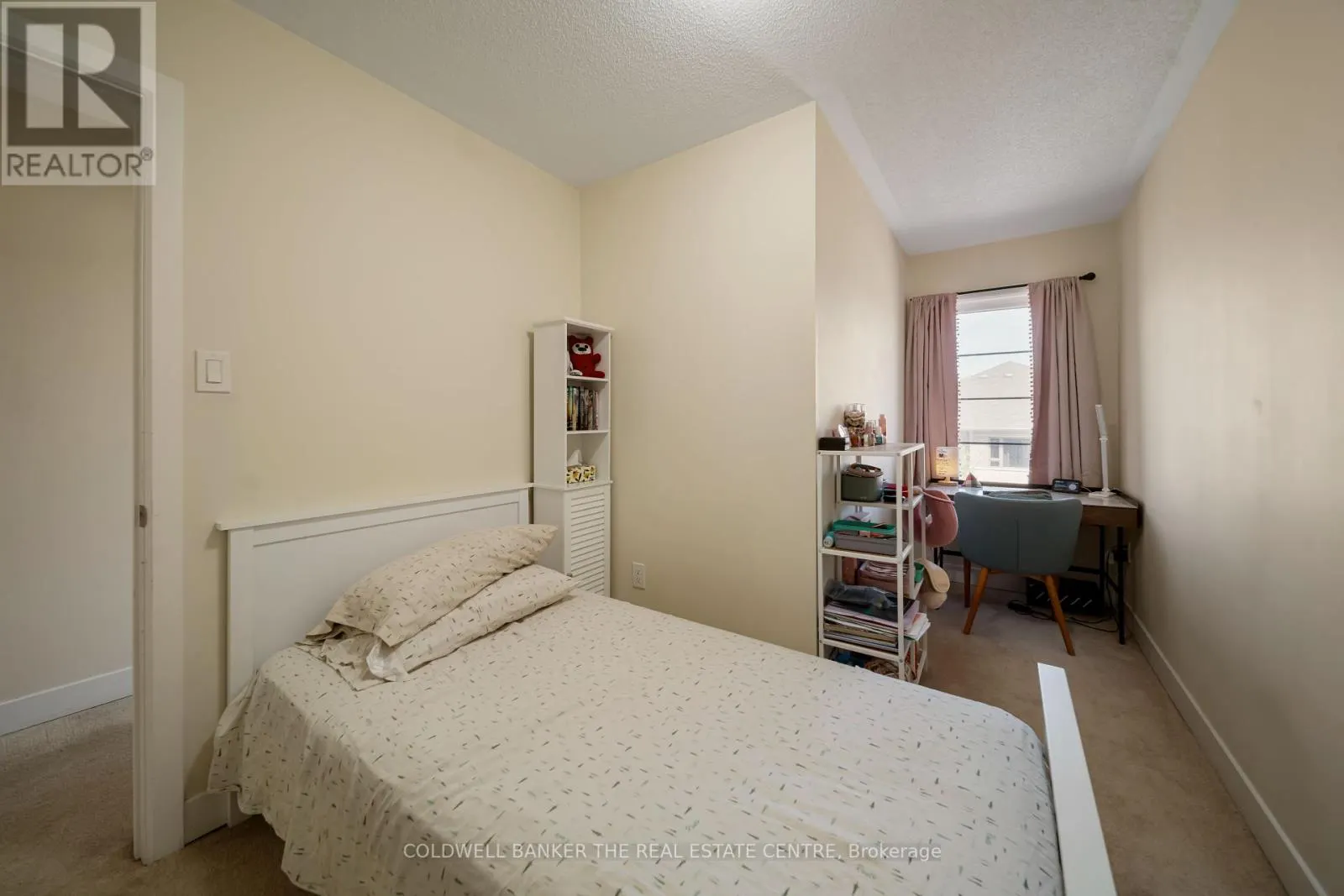 106 - 67 DONALD FLEMING WAY