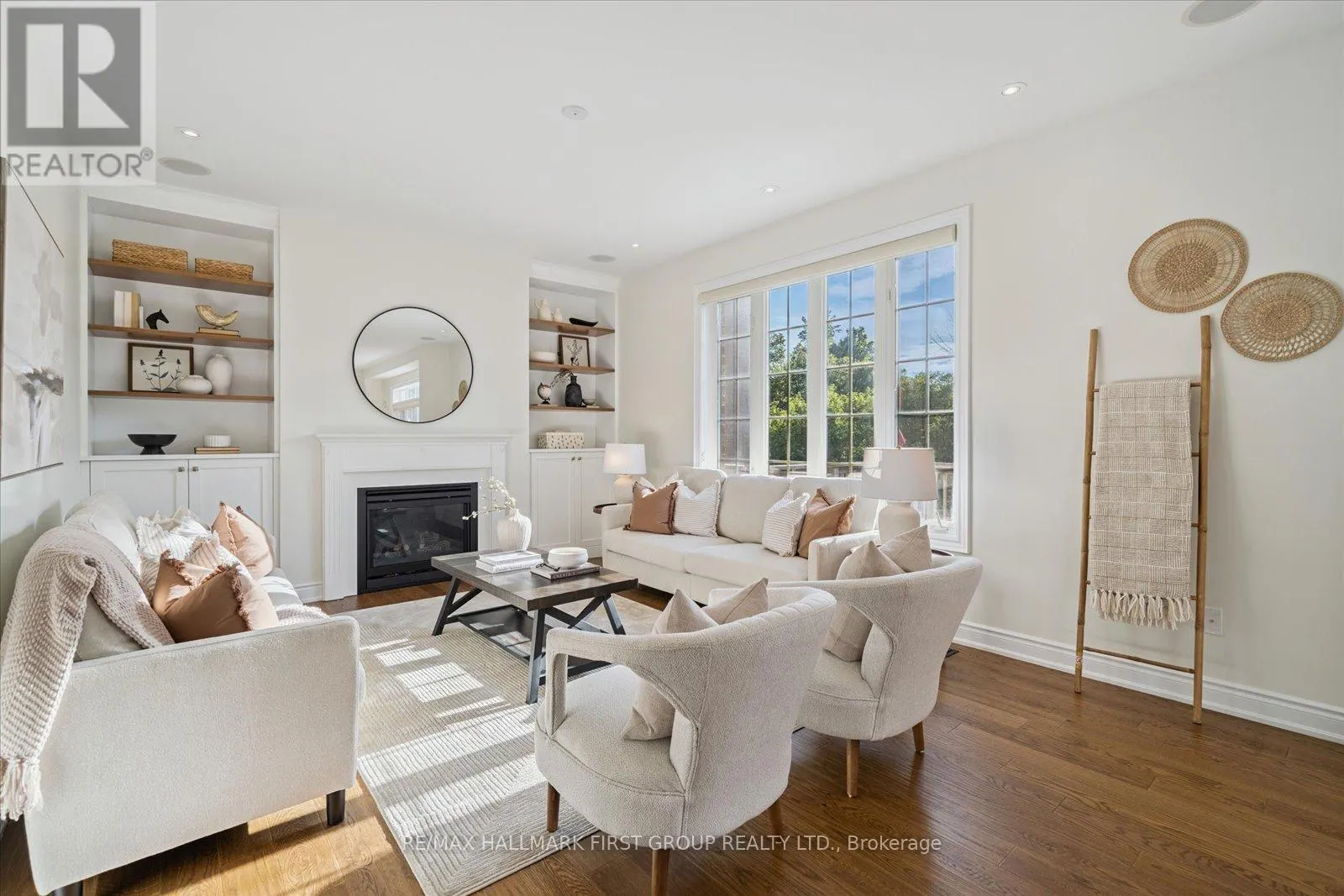 89 STOCKELL CRESCENT