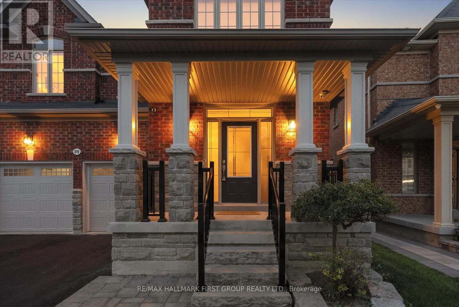 89 STOCKELL CRESCENT