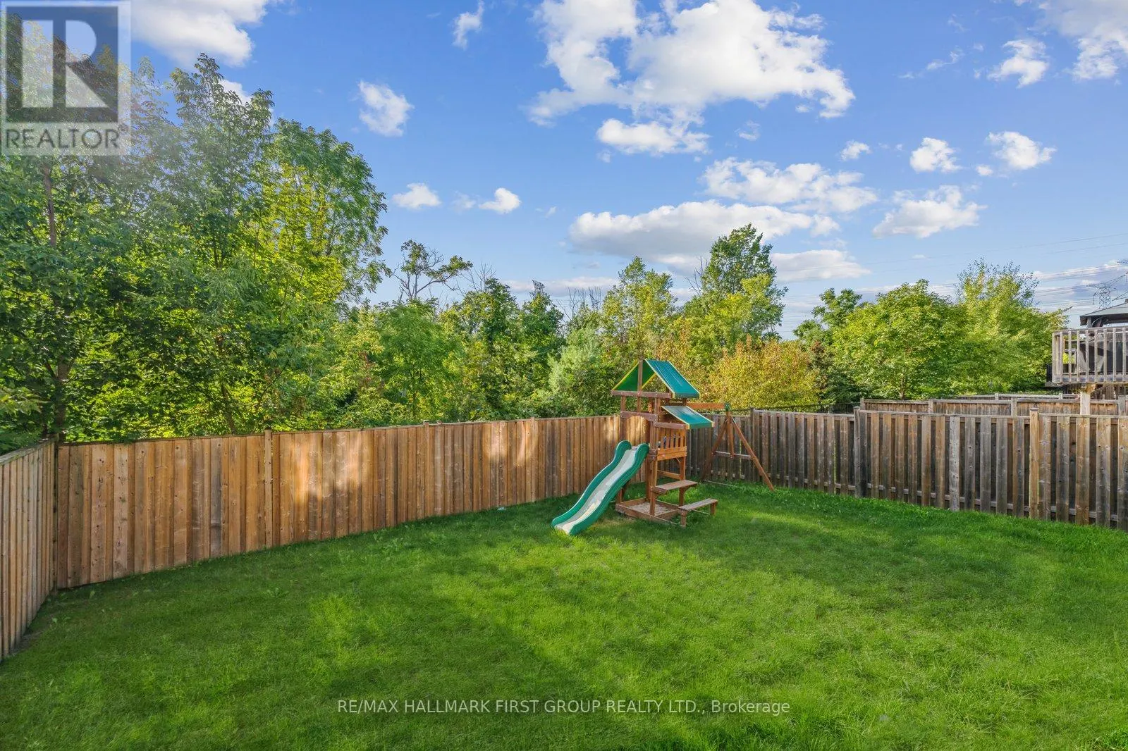 89 STOCKELL CRESCENT