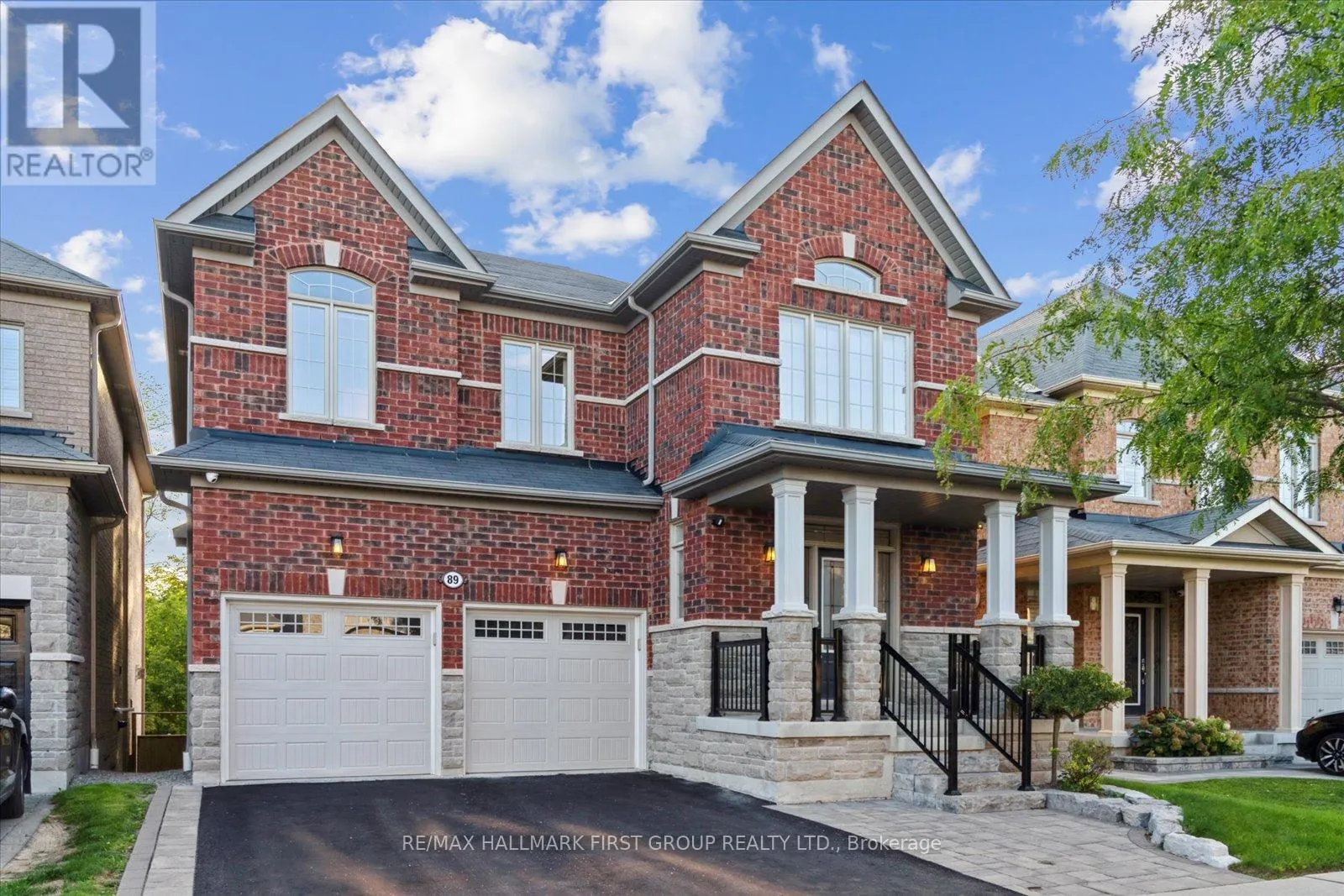 89 STOCKELL CRESCENT