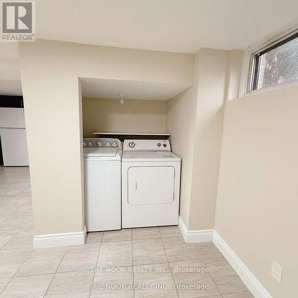 216 ROSEDALE DRIVE