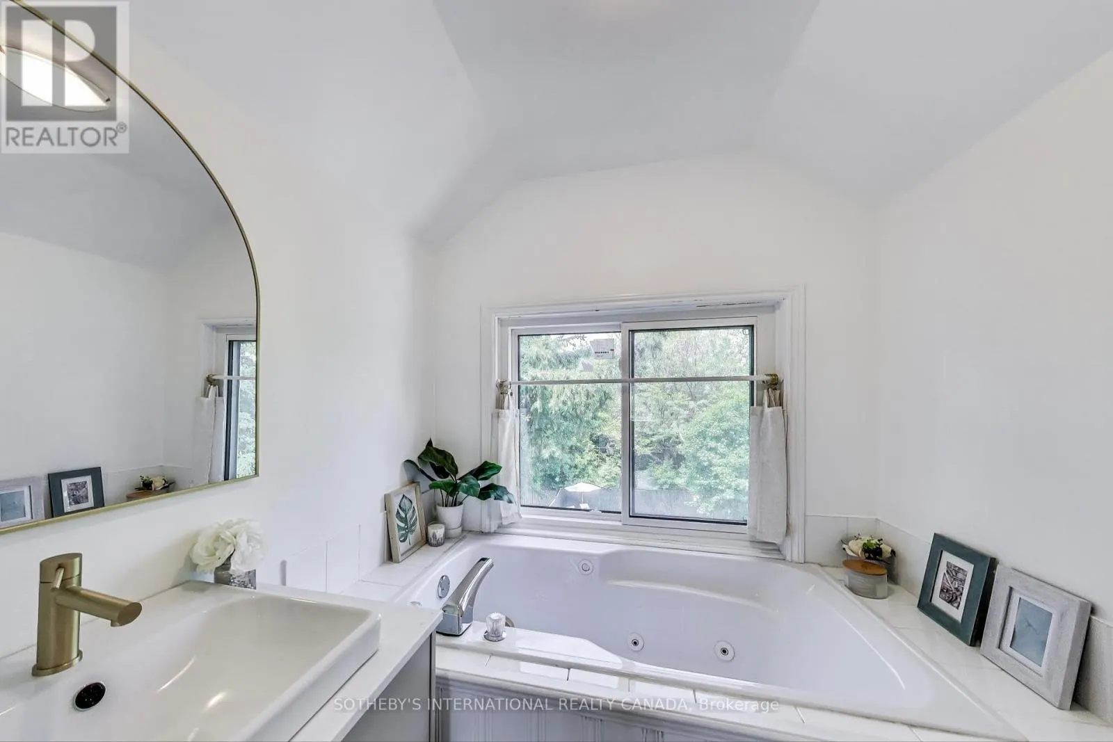 50 ARLINGTON AVENUE