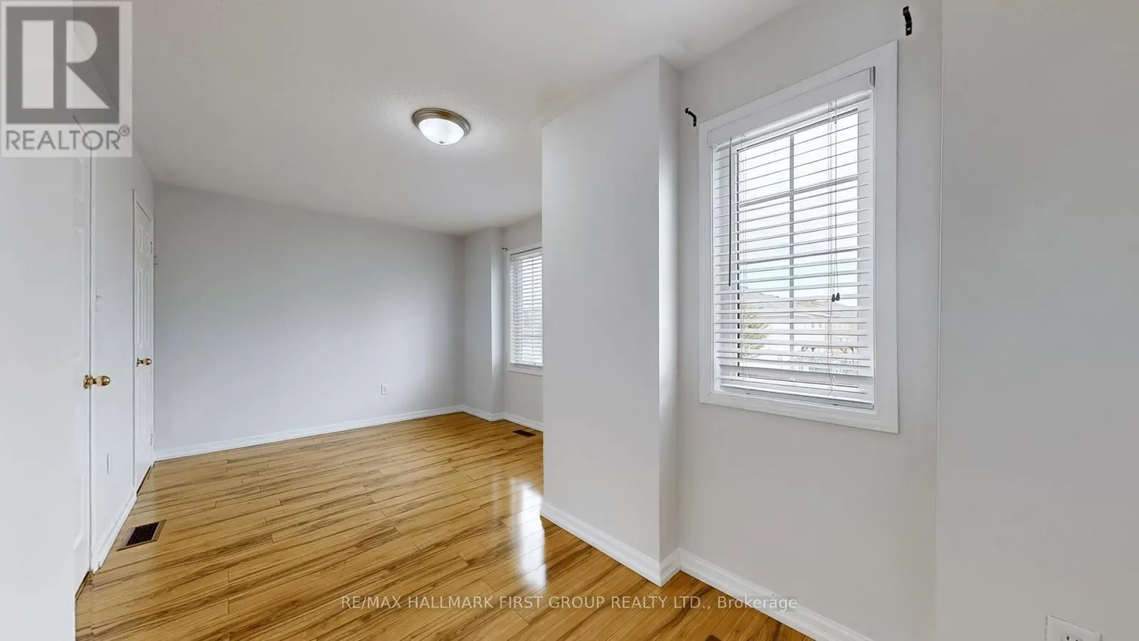 39 ROBIDEAU PLACE