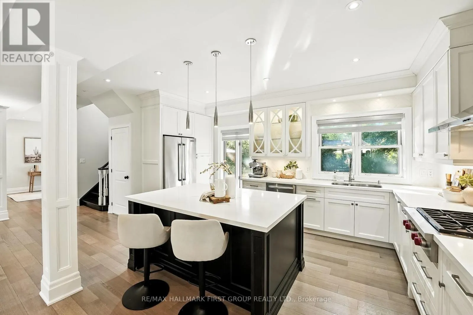 47 SHERWOOD ROAD E