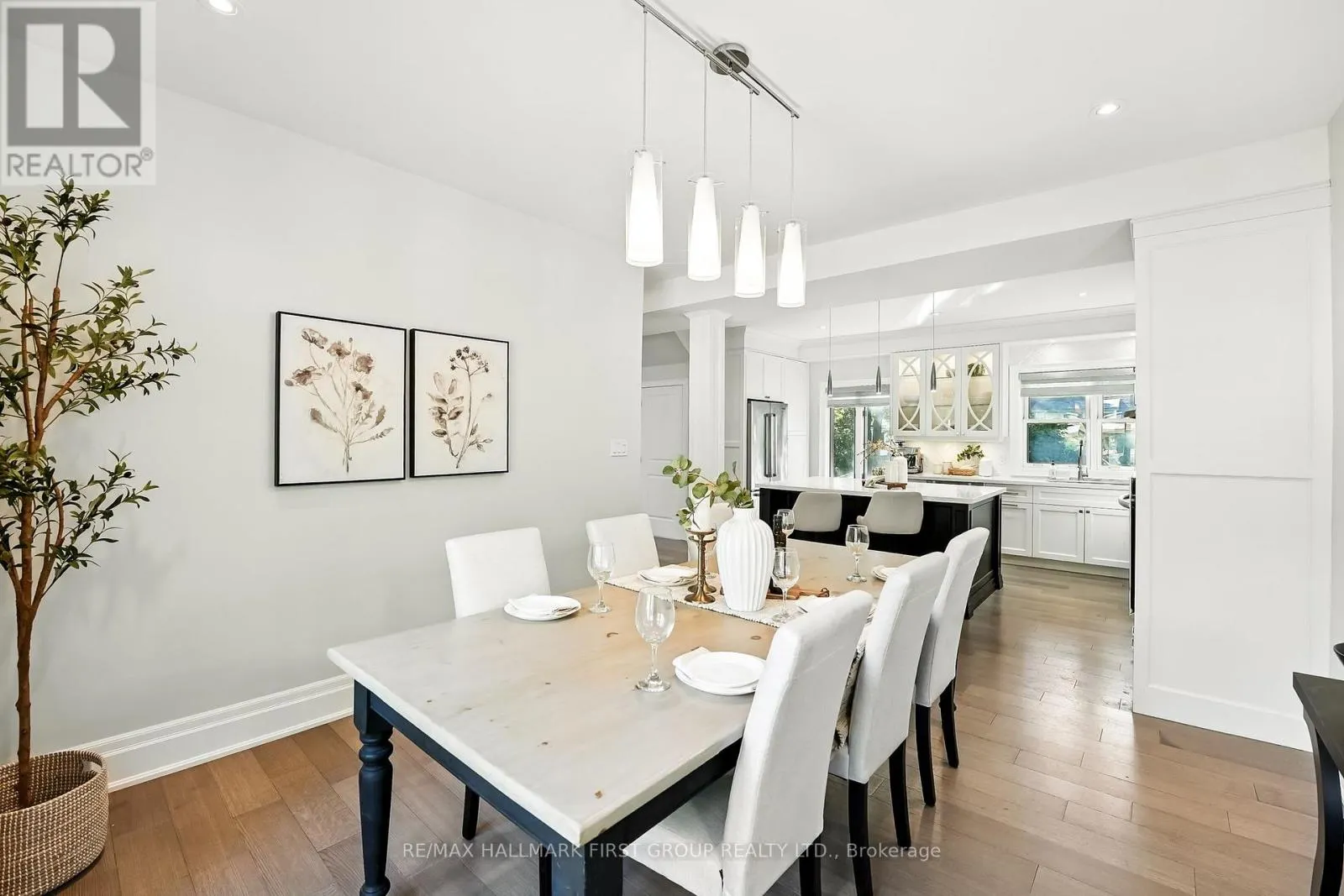 47 SHERWOOD ROAD E