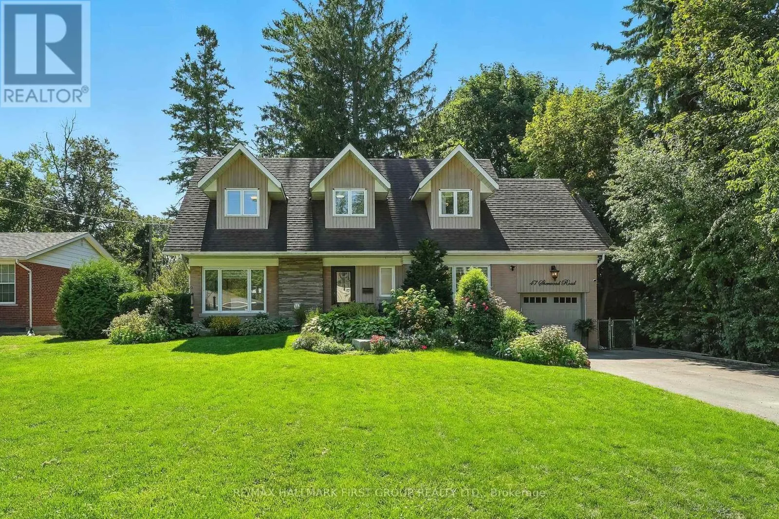 47 SHERWOOD ROAD E
