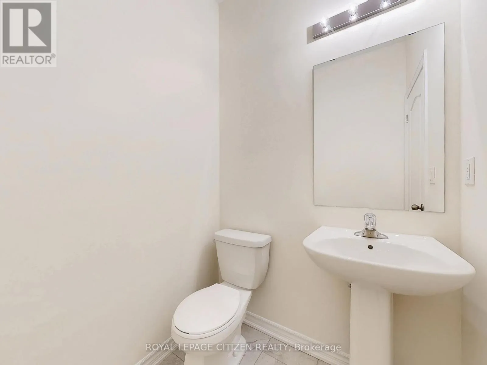 105 NORTH GARDEN BOULEVARD