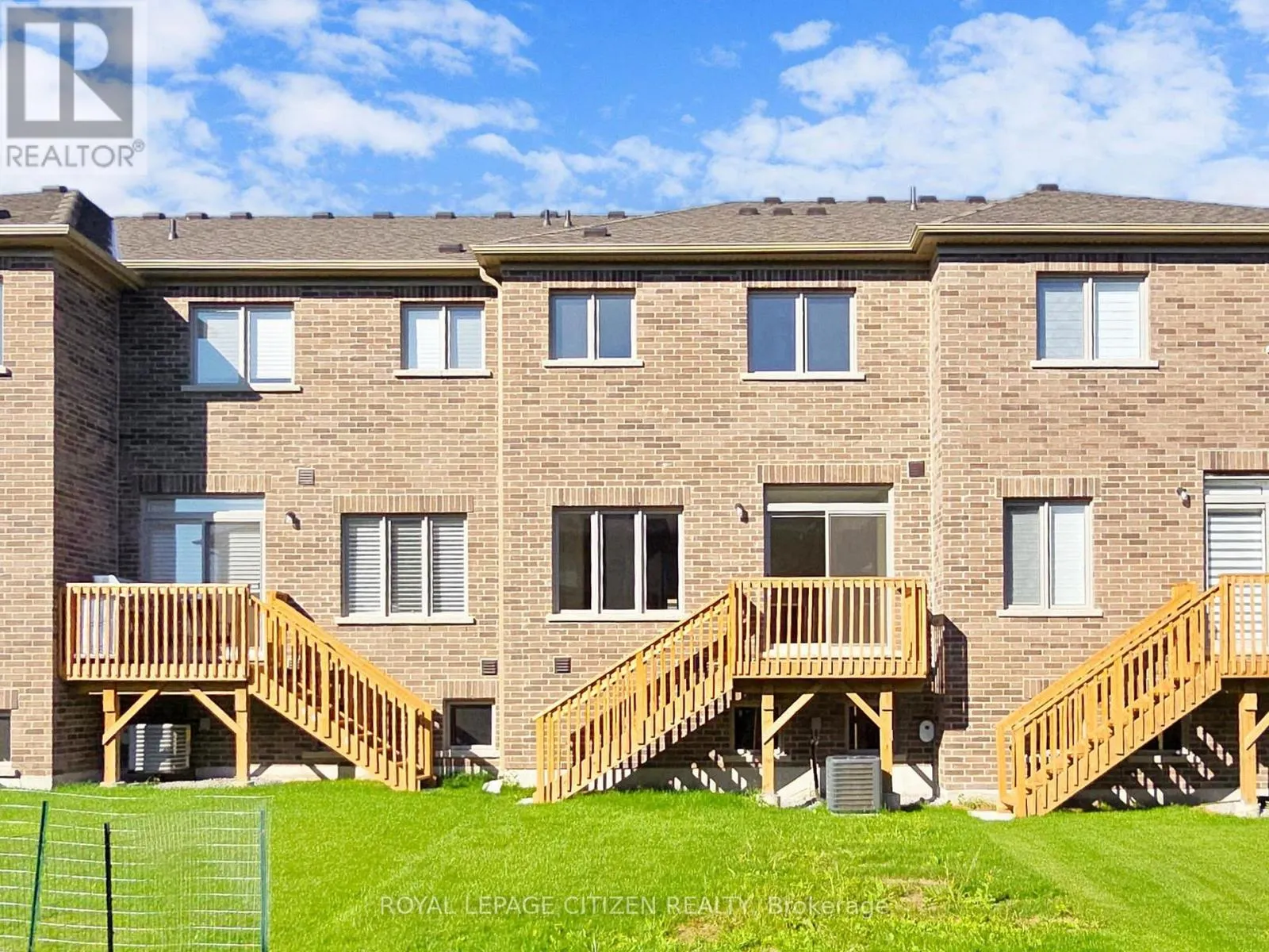 105 NORTH GARDEN BOULEVARD