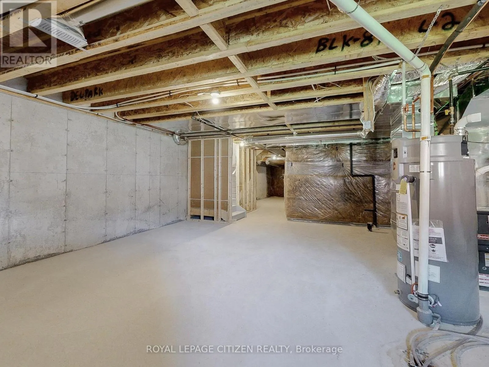 105 NORTH GARDEN BOULEVARD