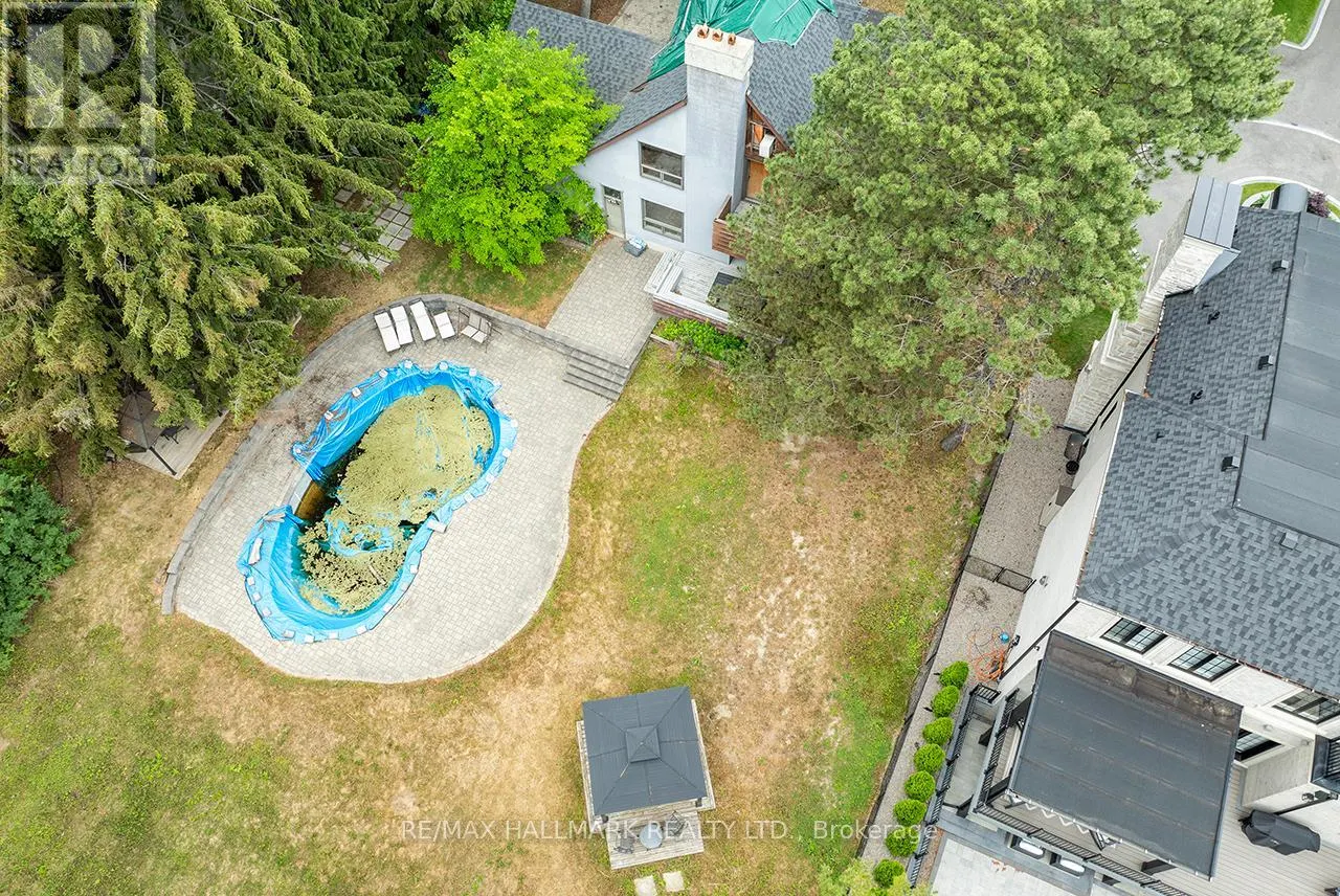 1382 ROUGEMOUNT DRIVE