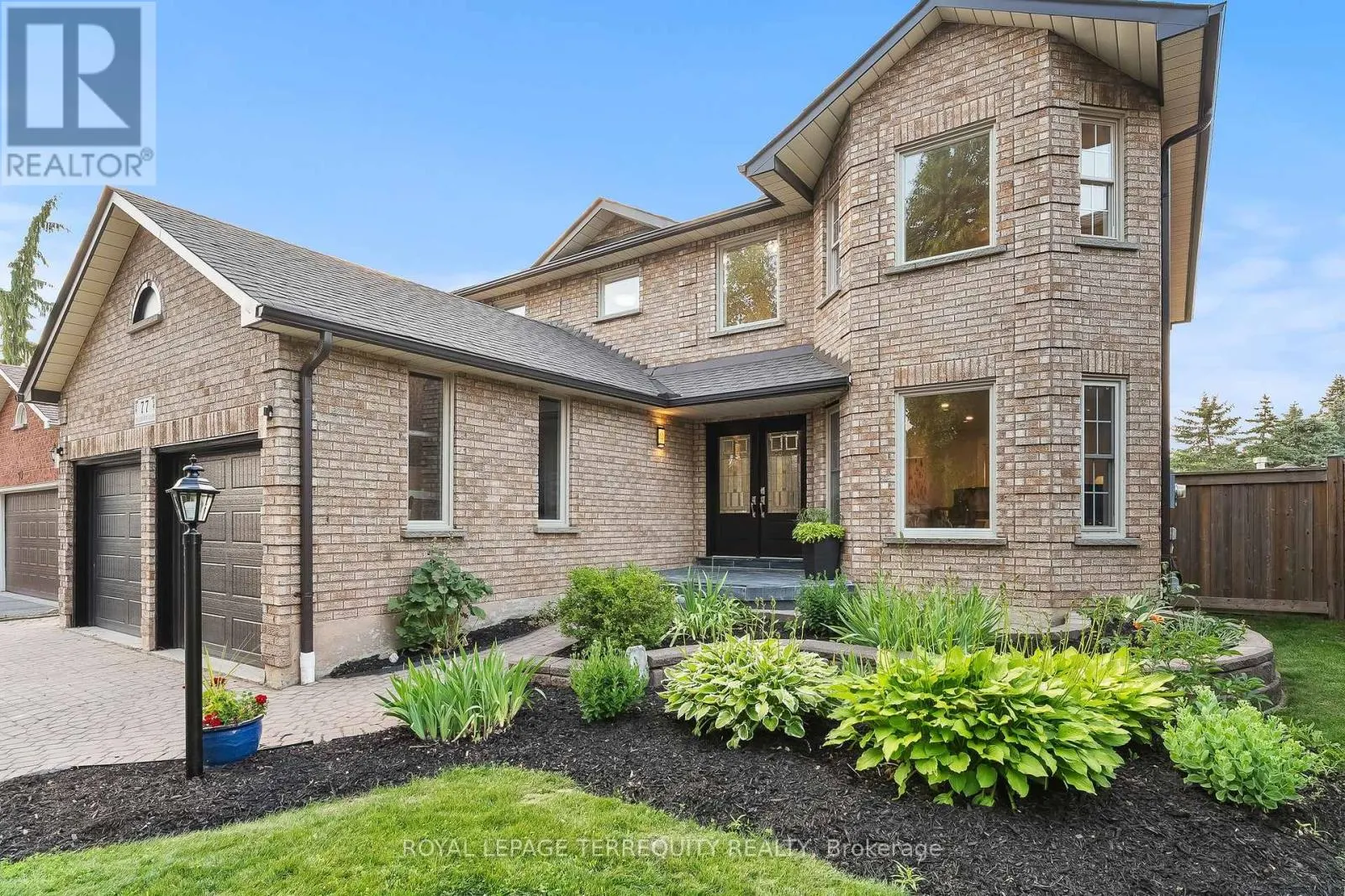 77 INGLEBOROUGH DRIVE