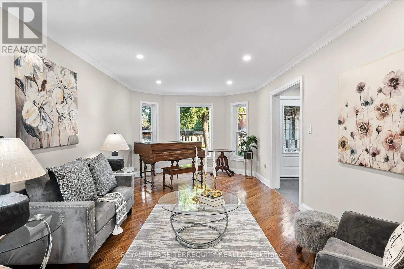 77 INGLEBOROUGH DRIVE