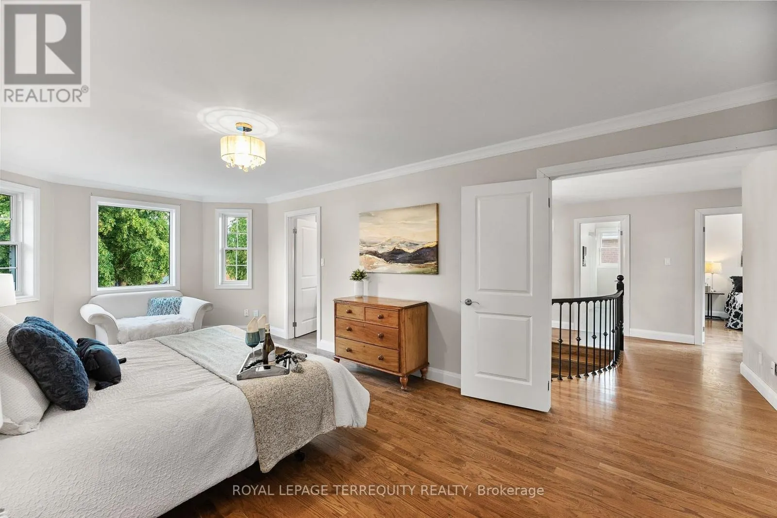 77 INGLEBOROUGH DRIVE