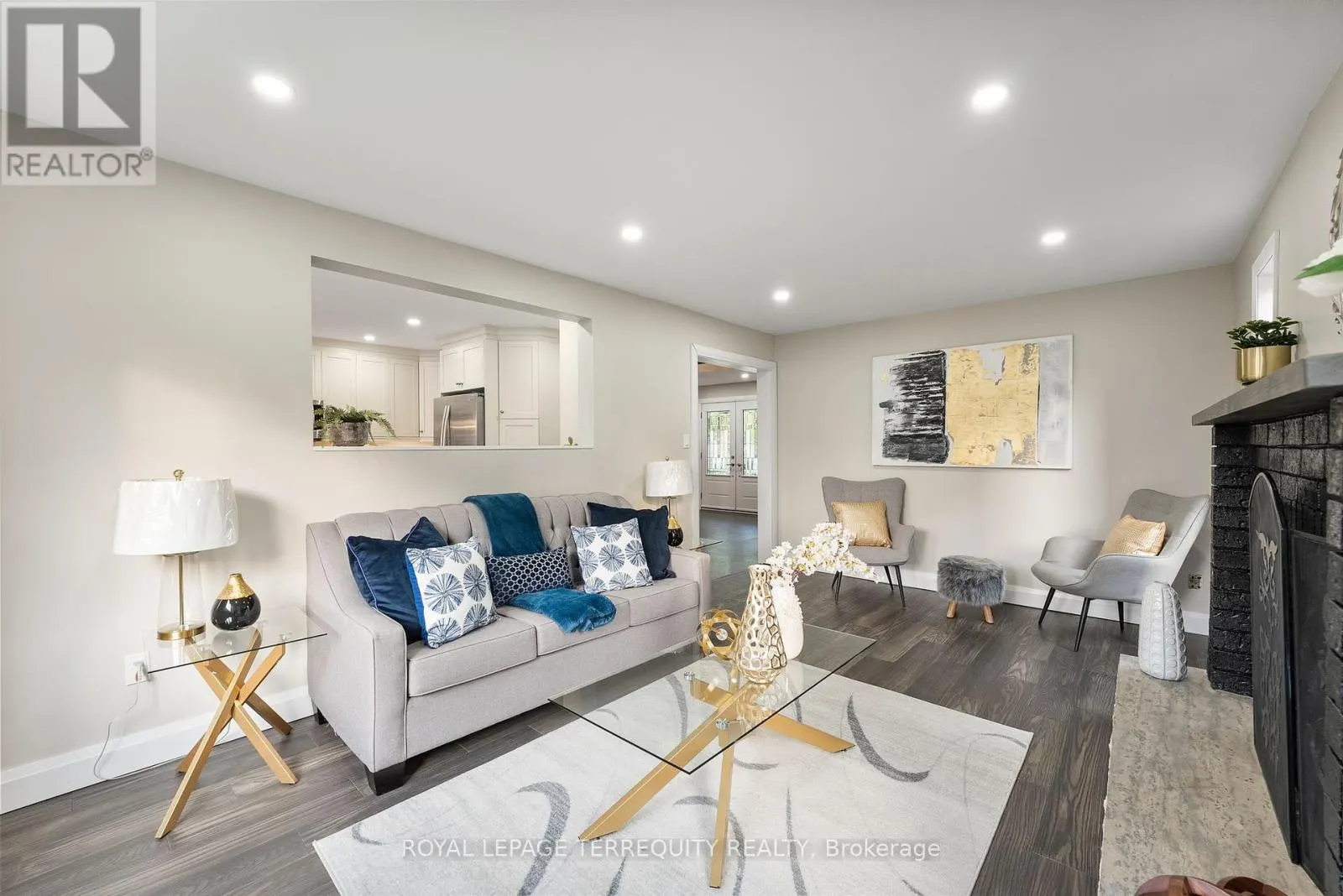 77 INGLEBOROUGH DRIVE