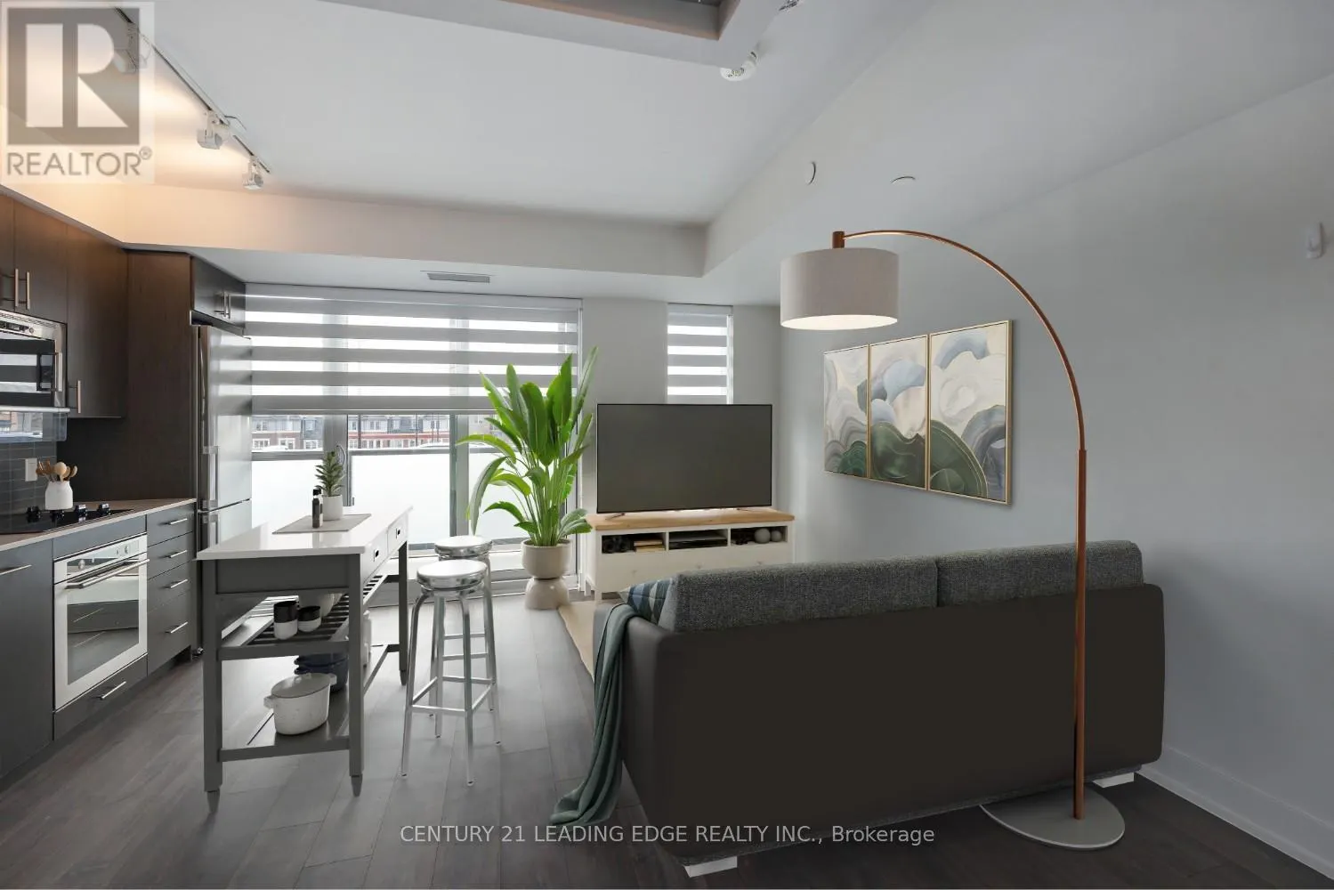 202 - 2550 SIMCOE STREET N