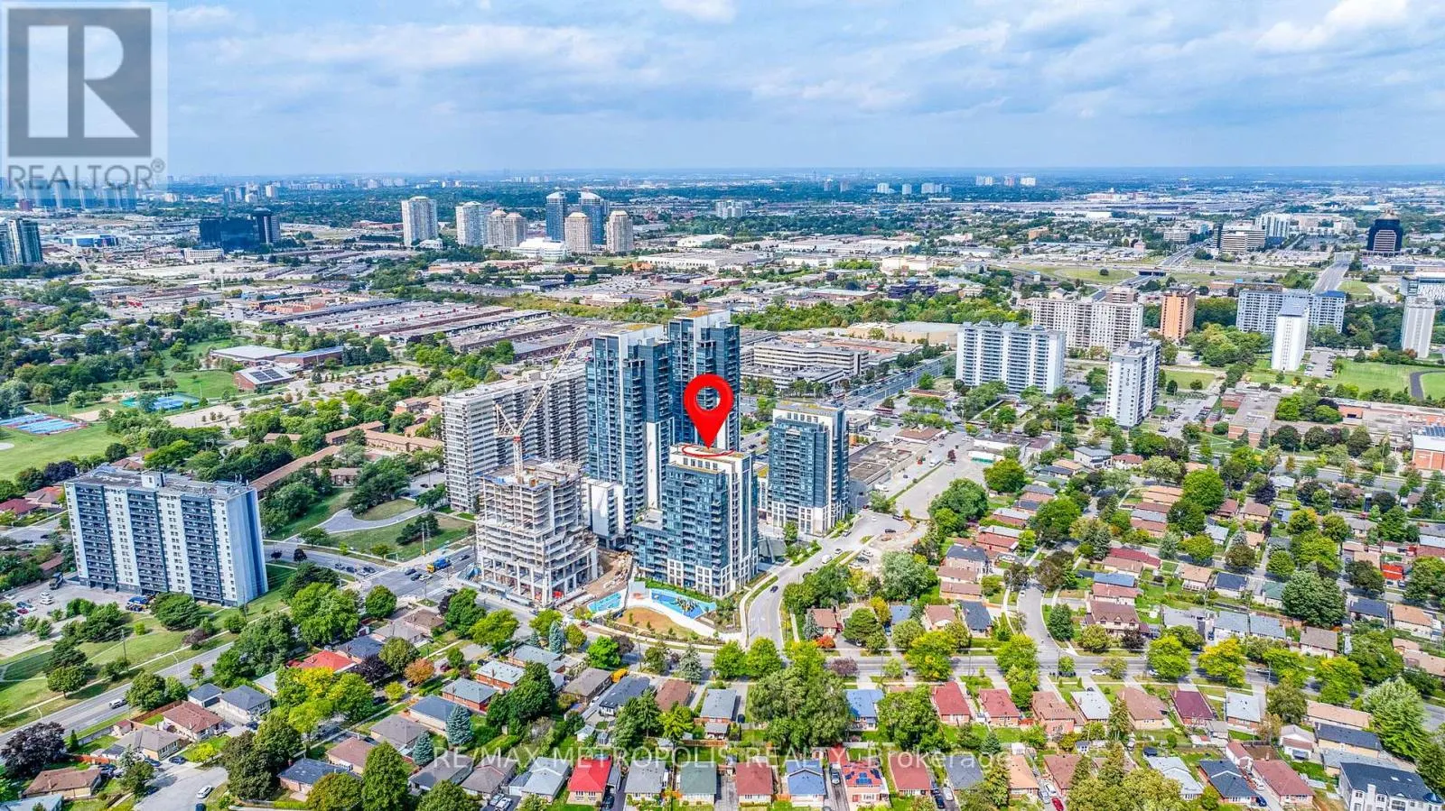 403 - 10 MEADOWGLEN PLACE