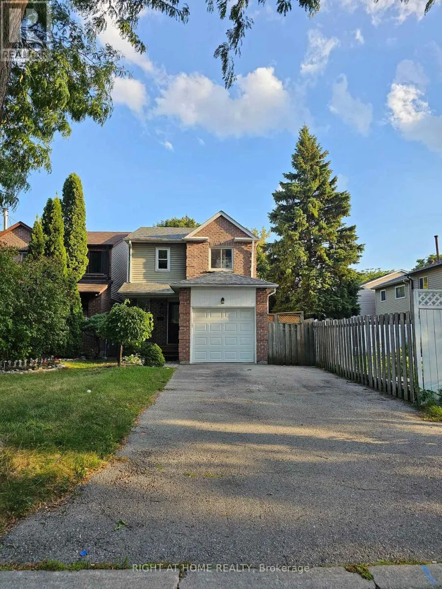 19 GREENFIELD CRESCENT